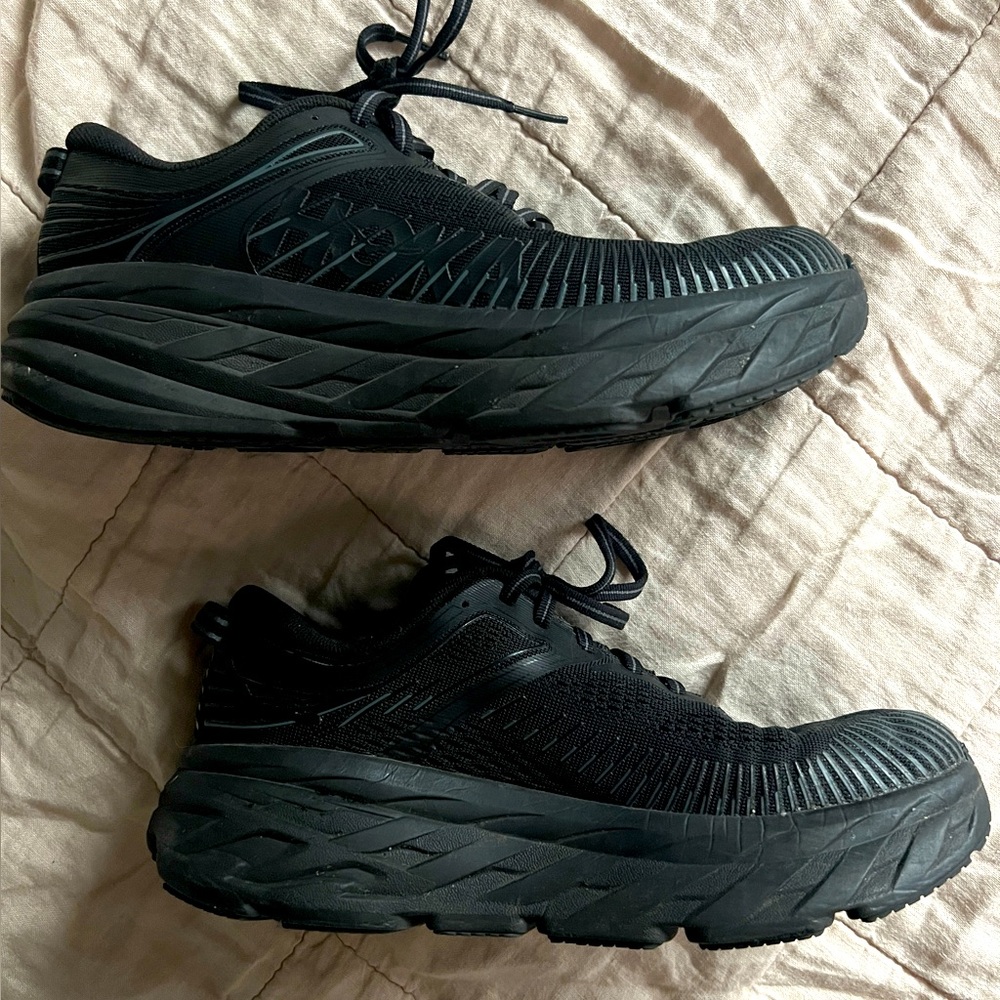 Hoka One One - Bondi 7. Women’s size 7.5